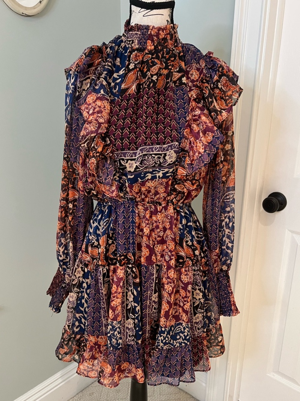 Fate multi-colored long-sleeve patterned mini dress w/ruffles | SZ S | Like New